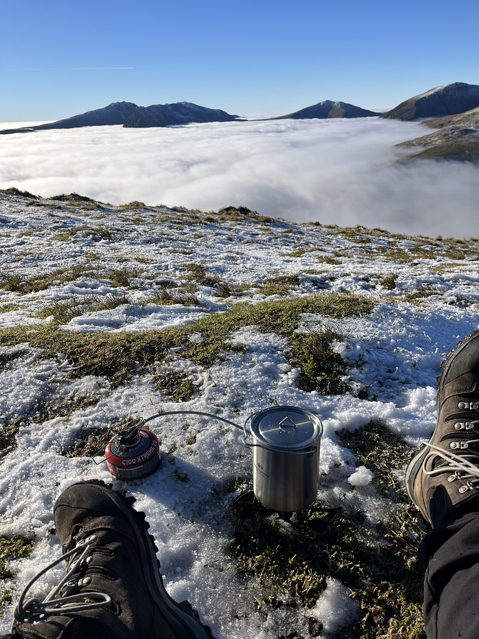 Cloud Inversion, Pen yr Helgi Du