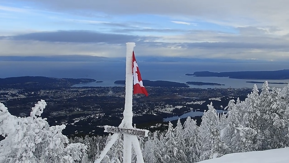 Summit, Mount Benson (British Columbia)