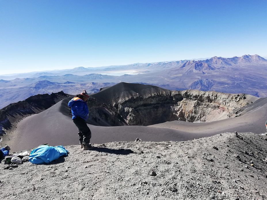 Cráter del Volcán Misti 5,823 m, El Misti