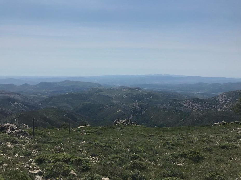 From Turmell's peak to Xert, Serra de Vallivana