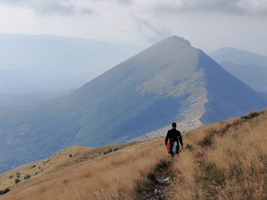 Suva mountain ridge 1810m, Trem - Suva planina