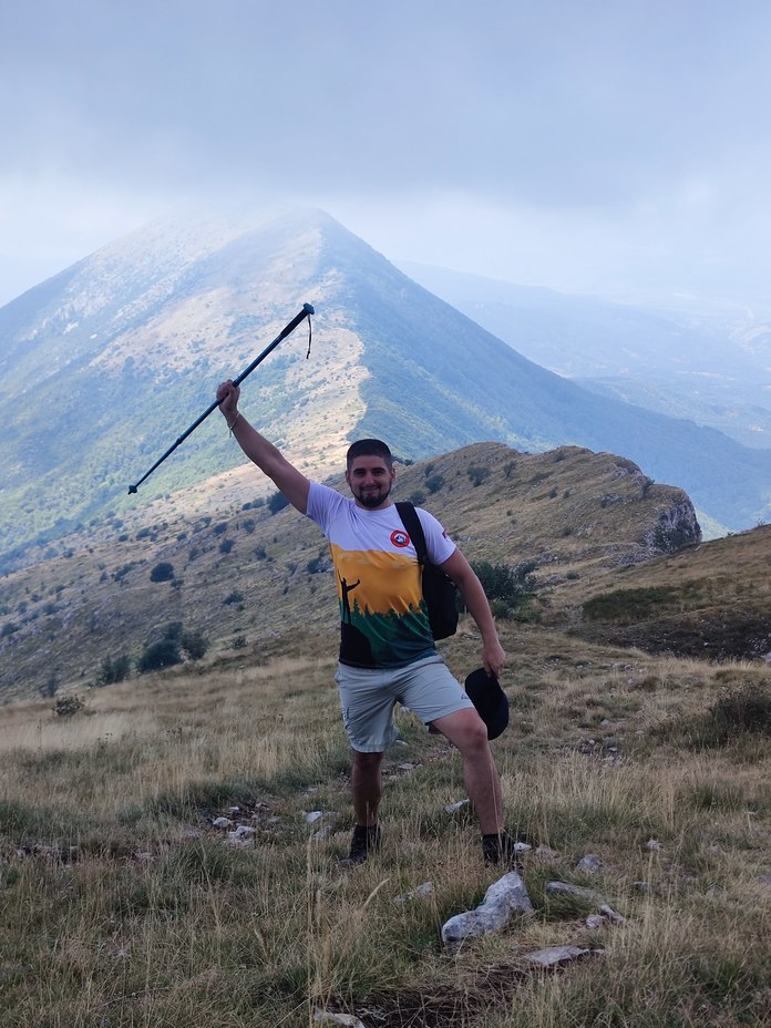 Suva mountain ridge 1810m, Trem - Suva planina