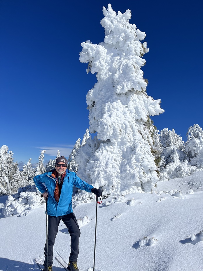 XC skiing at the saddle, Mount Saint Helena