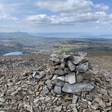 Summit cairn (698m), Mynydd Mawr