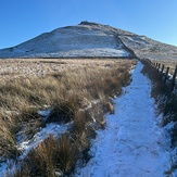 Cold morning at Shutlingsloe