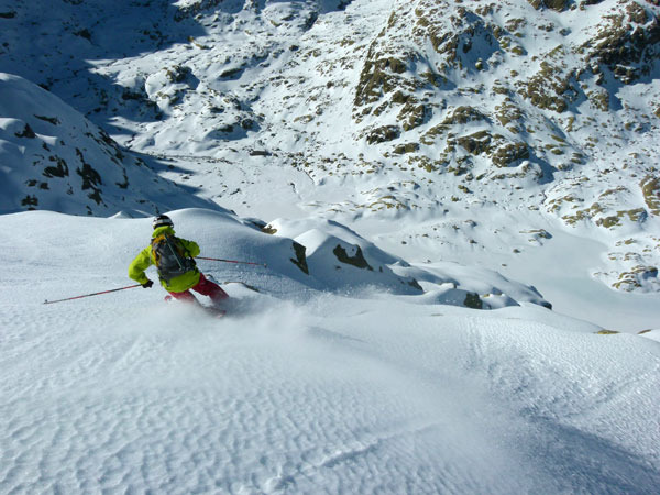 Skiing to Laguna Grande, Pico Almanzor