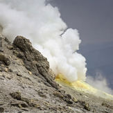 Sulfur emits under the Summit, Damavand (دماوند)