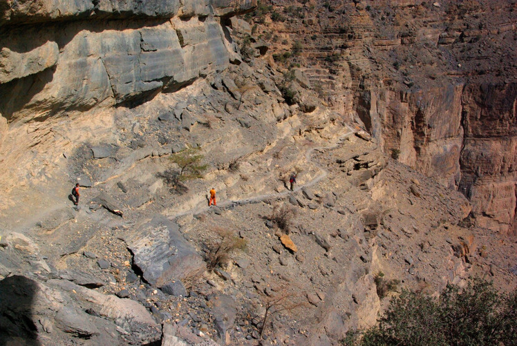 Trekking Route W6, Jebel Shams. Balcony Trek.