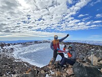 Cumbre Volcán San Pedro, San Pedro-pellado photo