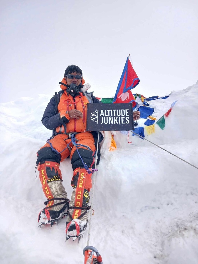 Manaslu Summit 