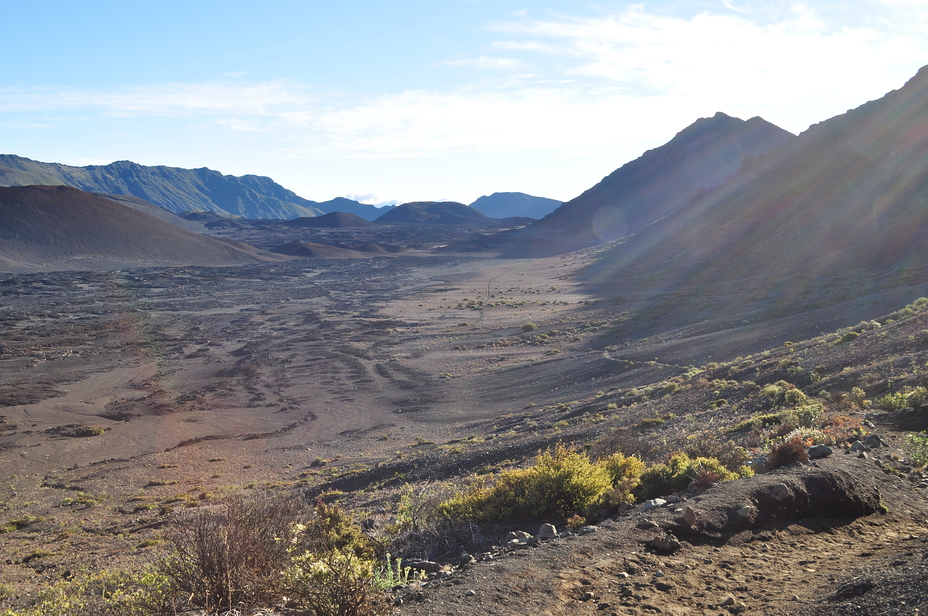 Lower Sliding Sands Trail view., Haleakala