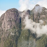 Pico Paraná visto do Caratuva
