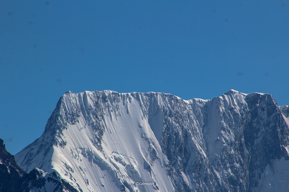Lughpar Sar, Rush Peak