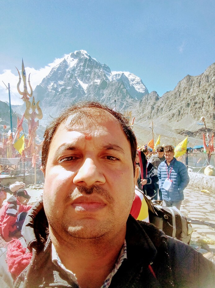 It is a peak of kailash. Ot is belong to lord shiva, Manimahesh Kailash Peak