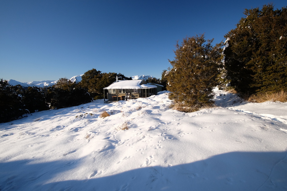 Balloon Hut in Winter