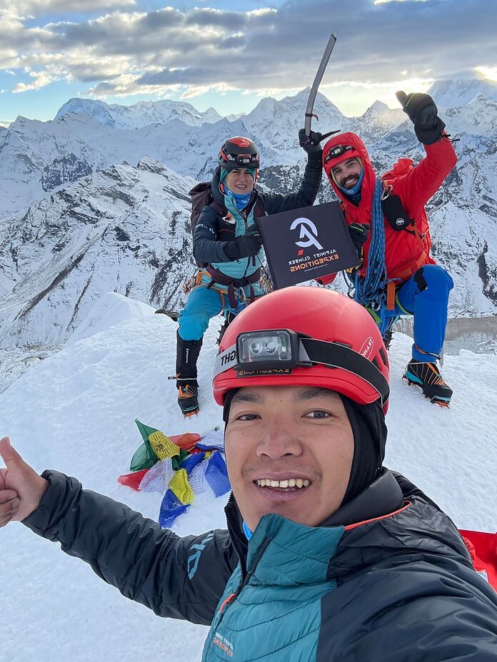 Alpinist Climber Expeditions, Lobuche East