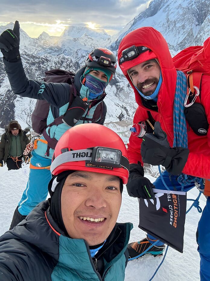 Alpinist Climber Expeditions, Lobuche East