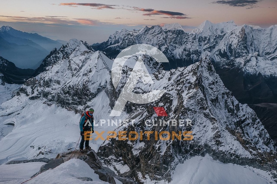 Alpinist Climber Expeditions - ACE, Kongde Ri