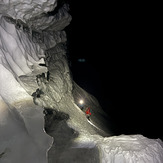 ALTITUDE JUNKIES, Cholatse