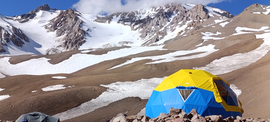 CRATER EXPEDICIONES Y LOGISTICA, Domuyo