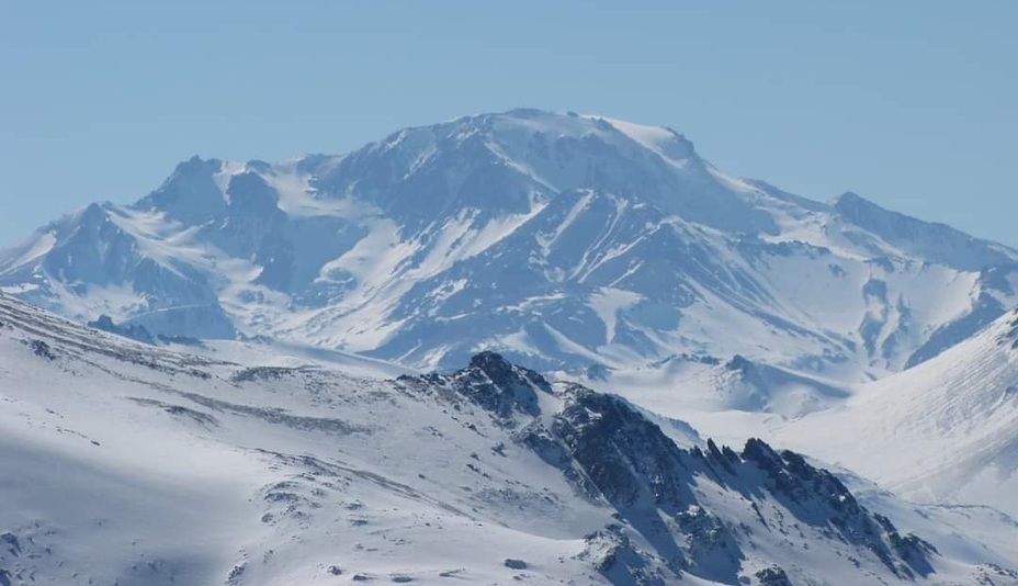 CRATER EXPEDICIONES Y LOGISTICA, Domuyo