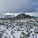 Rocky summit of Carnedd Gwenllian, Gyrn Wigau