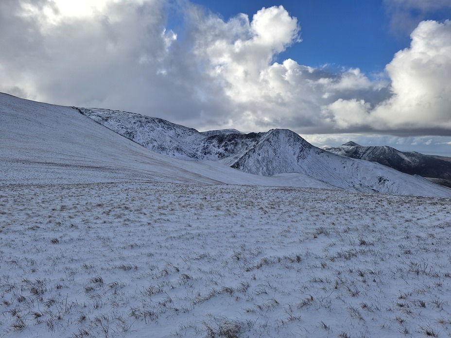 Yr Elen, 962 m (3,156 ft)