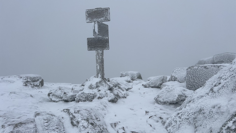 Cloudy day, Mount Lafayette