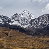 Huayna Potosí desde Cementerio de Milluni, Huayna Potosi