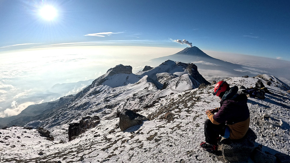 Summit 08-dec-2025, Iztaccihuatl