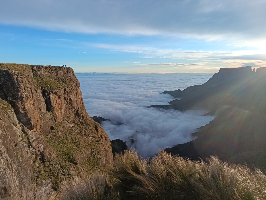 Sunday morning in the valley, Sentinel