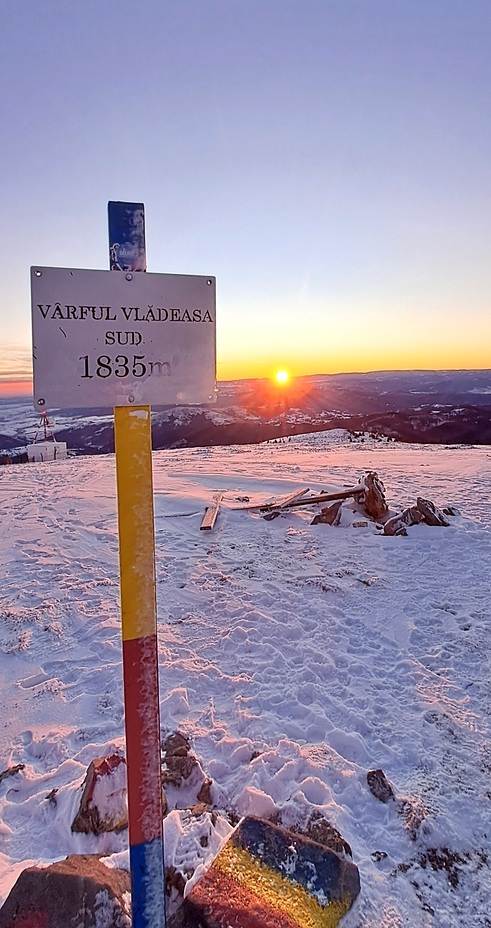 Răsărit de soare., Vladeasa