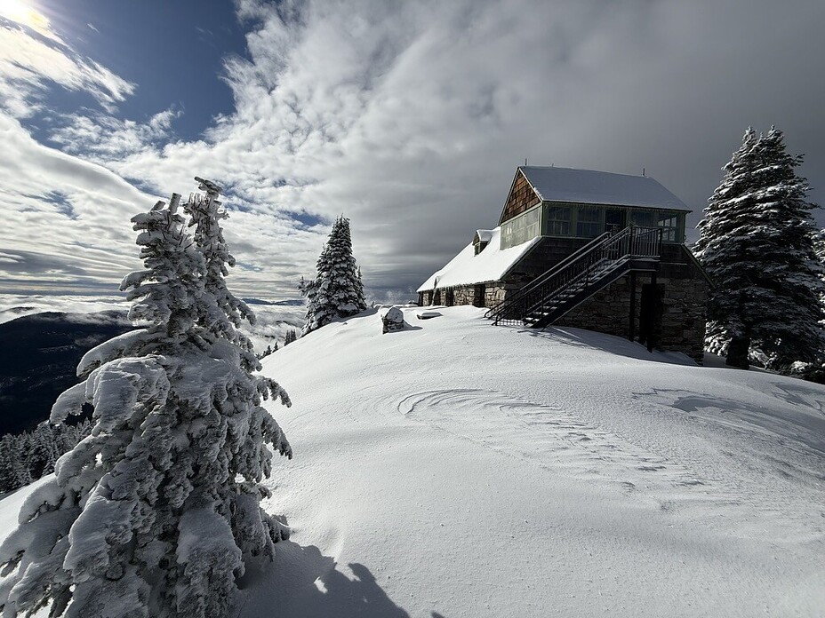 Vista House - West, Mt Spokane