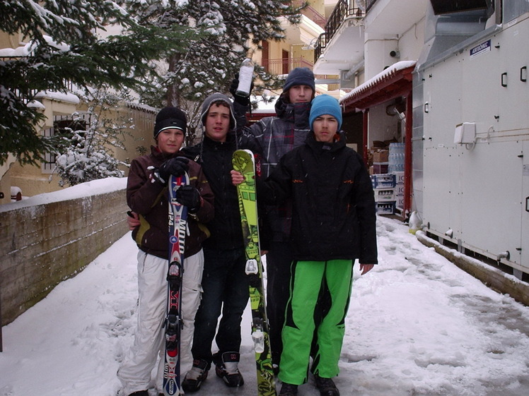 'LOP3 ROCKERS' win G.O.S. Ski Trophy 2011 !!!, Helmos
