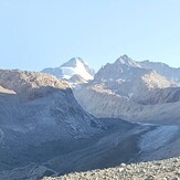 Glaciar Universidad y Volcán Palomo