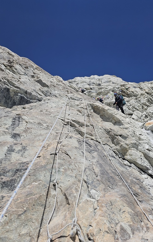 Makalu route
