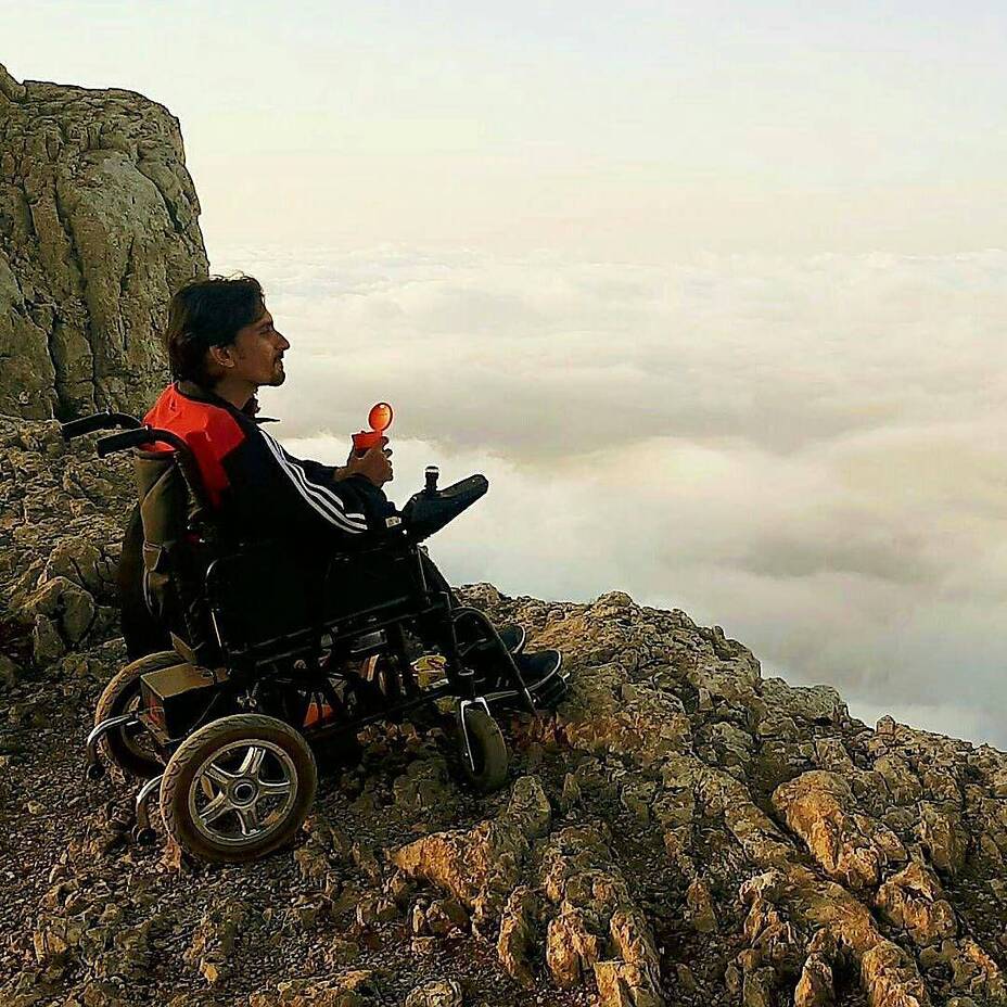 Meeting with clouds, Dorfak