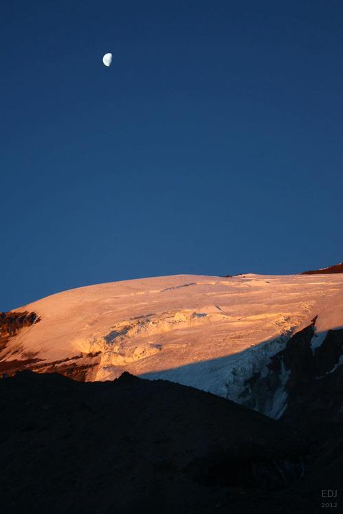 El Plomo Hanging Glacier