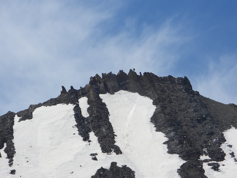 Kholeno peak by Saeed Tayarani 2026, خلنو