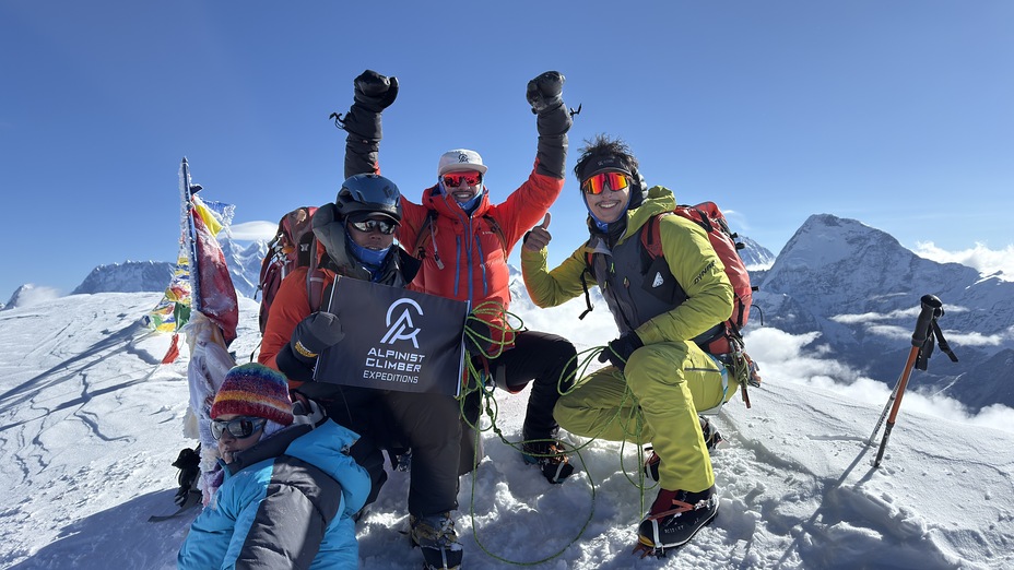 Alpinist Climber Expeditions - ACE, Mera Peak