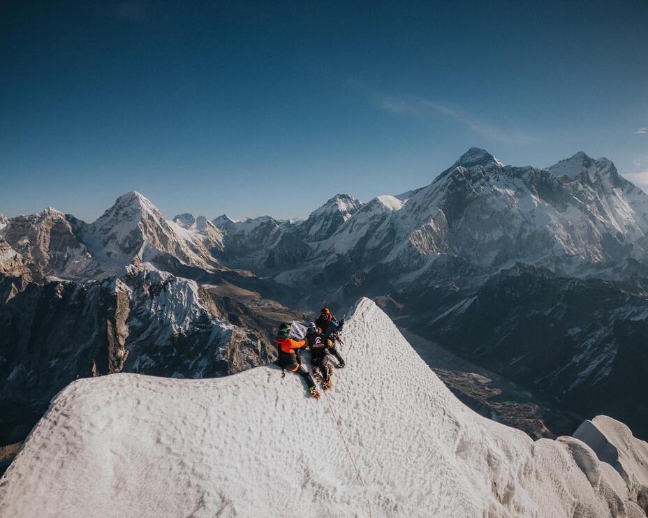 Alpinist Climber Expeditions - ACE, Lobuche East
