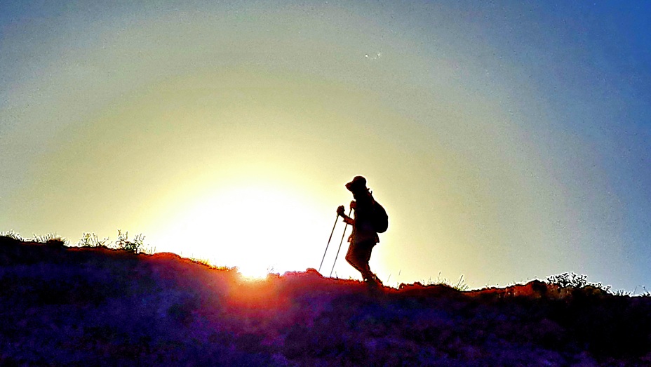 Sunrise at the rout of rizan