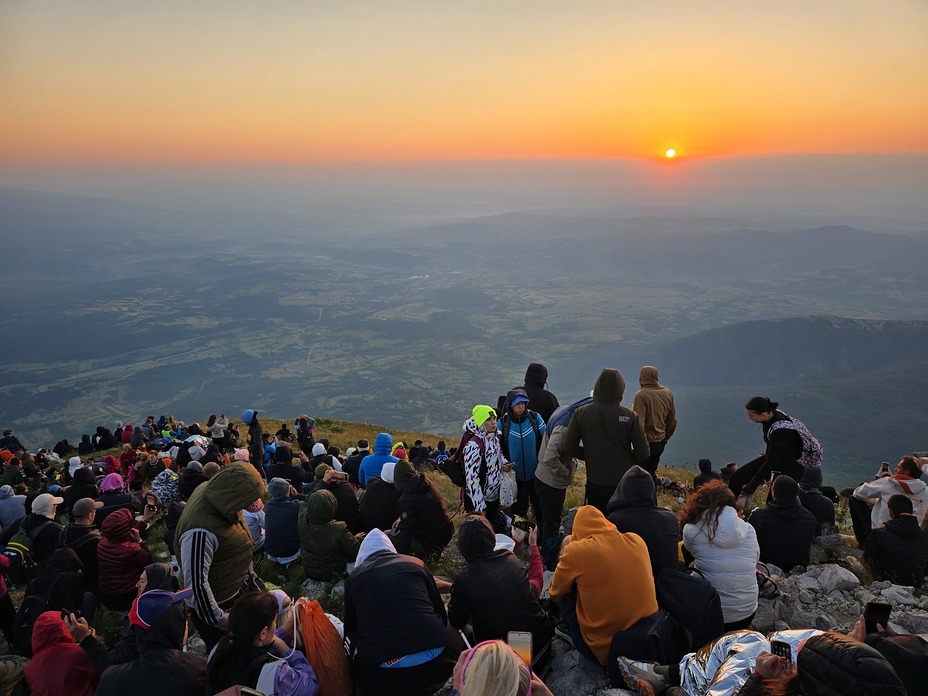 Izlazak sunca, Šiljak Rtanj