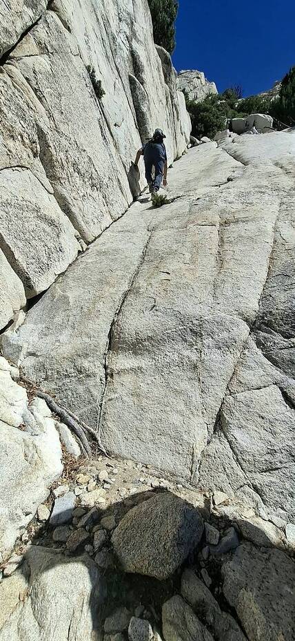 Hacia la punta del Picacho, Picacho del Diablo