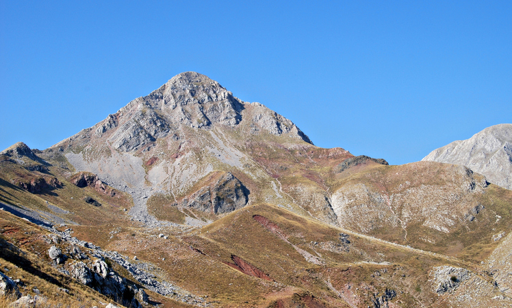 Mougila's peak 2100m, Erymanthos