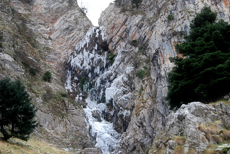 Tsapournia's waterfalls 1350 m, Erymanthos