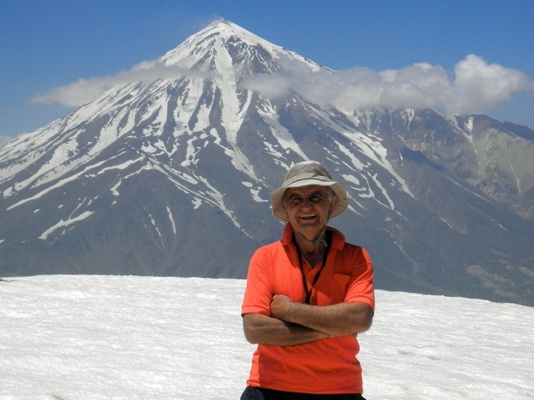 Ali Saeidi NeghabeKoohestaN, Damavand (دماوند)