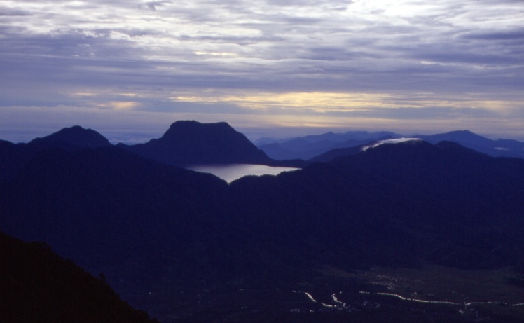 Mount Tujuh