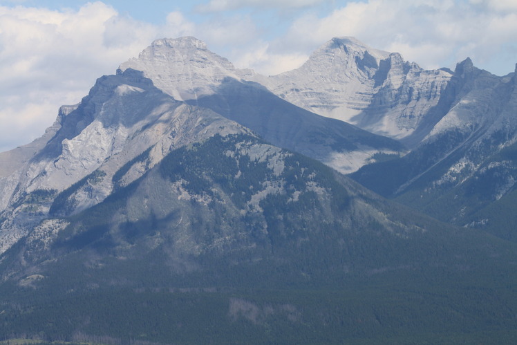 Mount Girouard weather