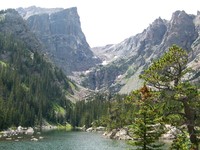 Hallett Peak photo